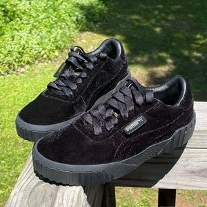 PUMA Cali Velvet Black - NWOB - 6.5